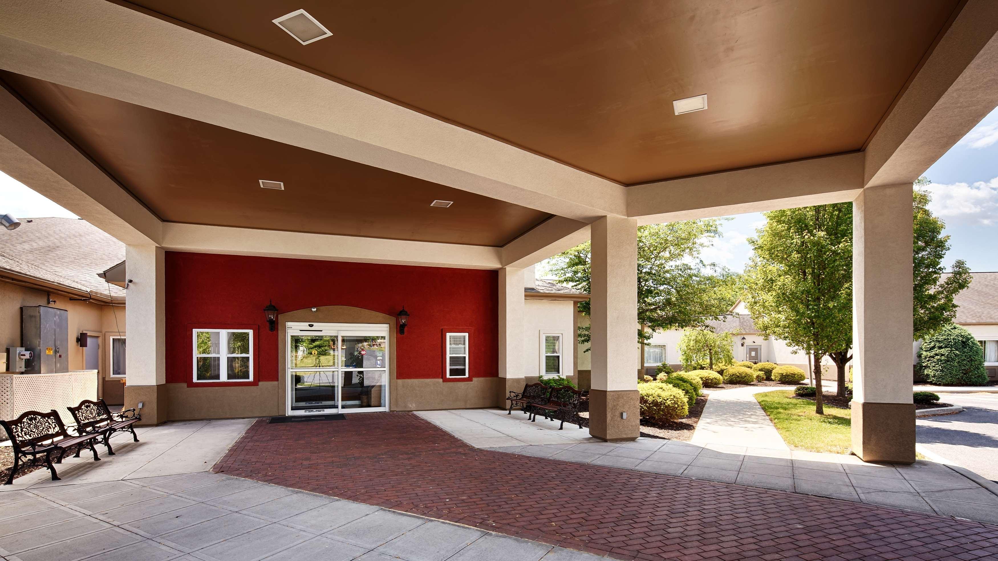Best Western Carlisle Exterior photo